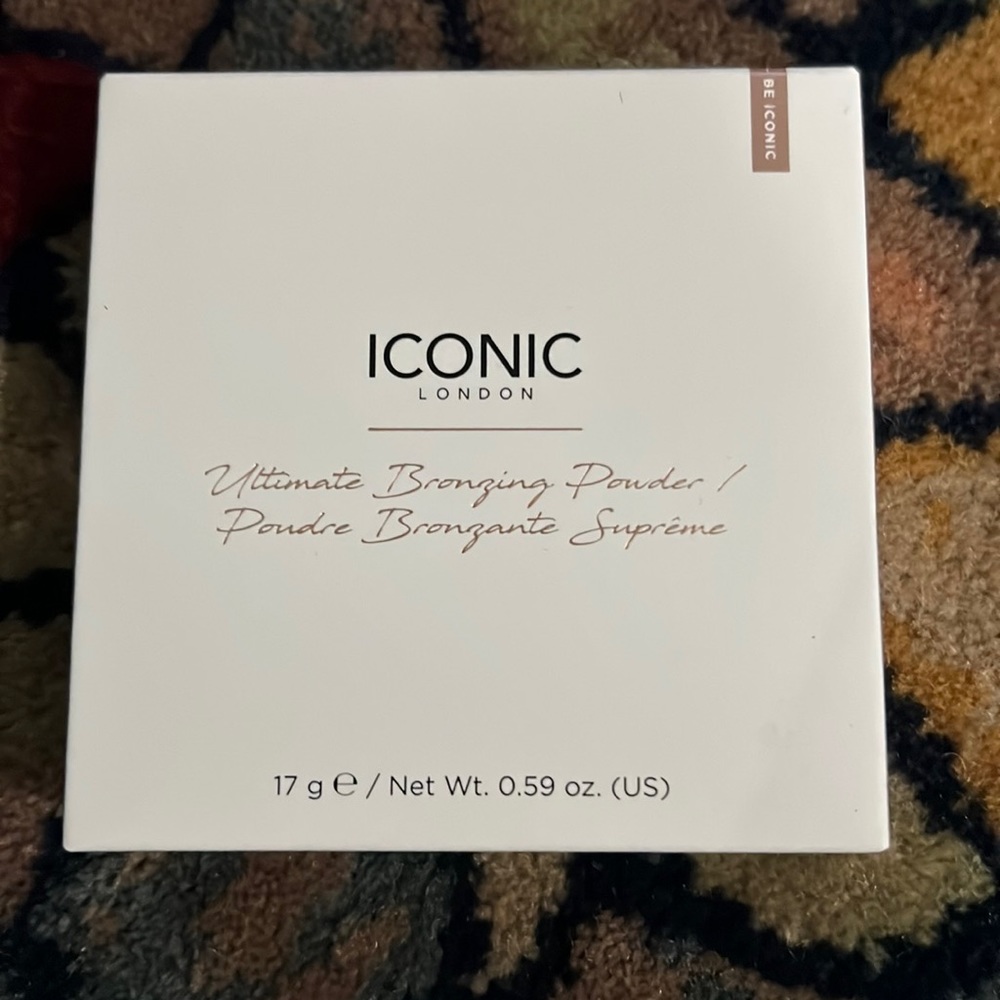 Iconic Ultimate Bronzing Powder